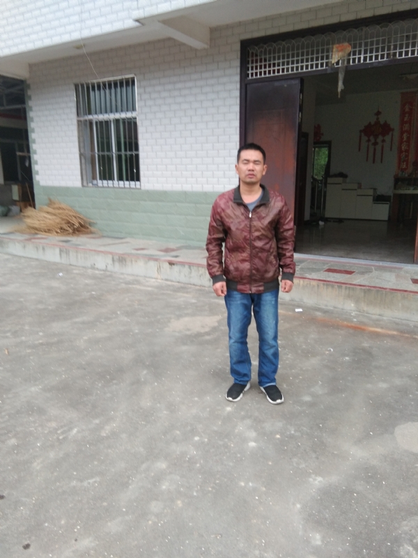 阿泉的第一张照片--三明上门女婿服务网